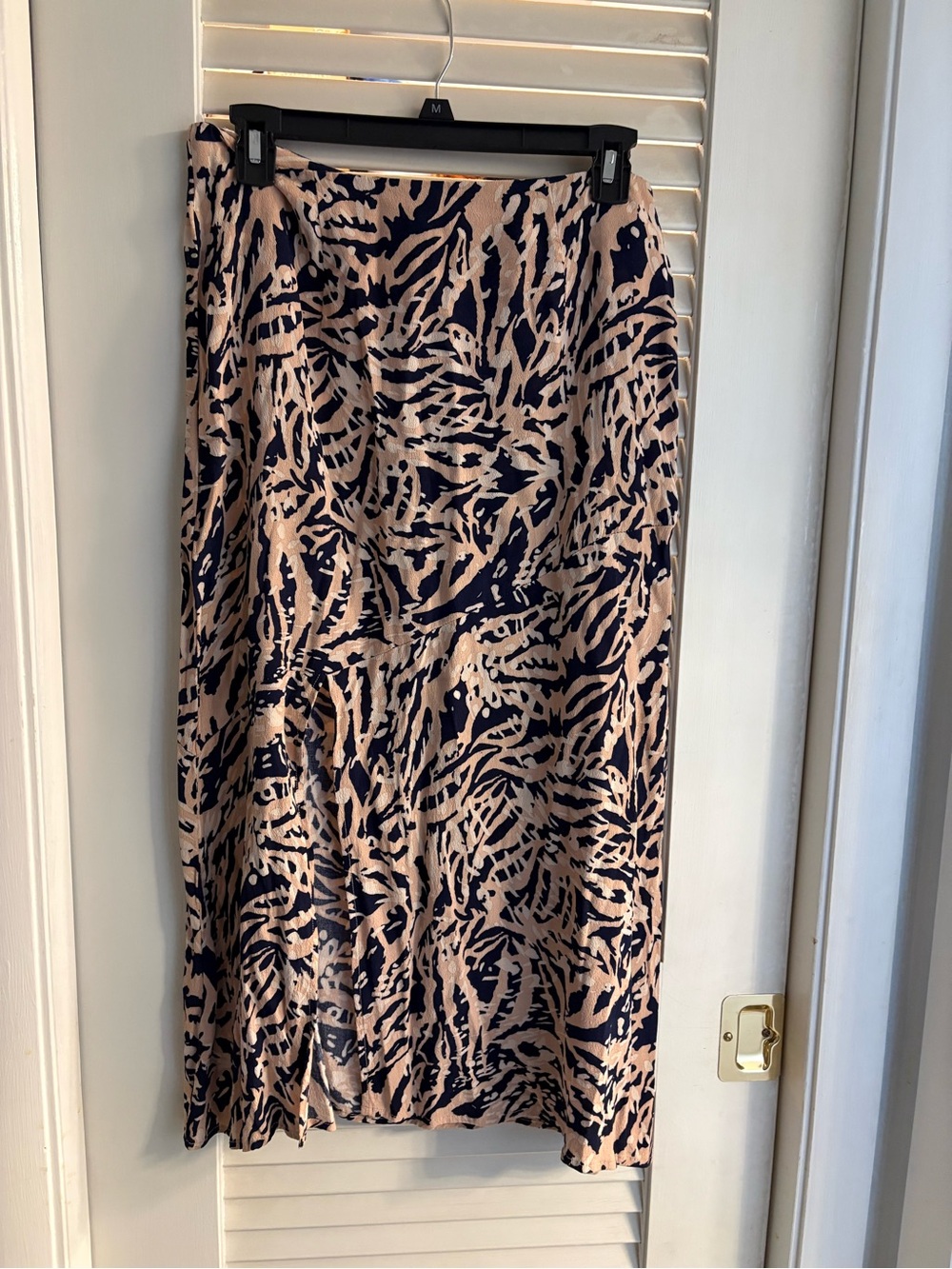 MINKPINK Navy and Beige Abstract Print Midi Skirt